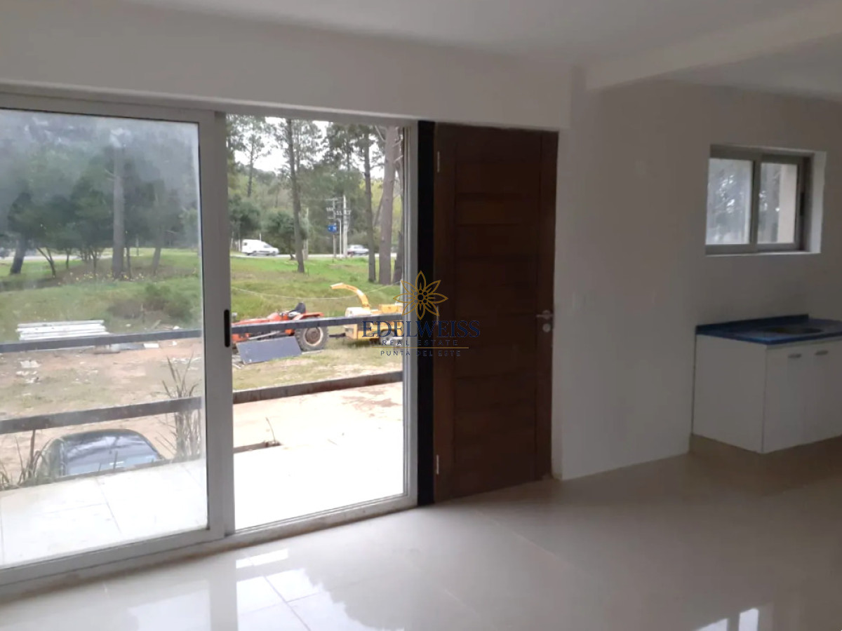 Alquiler apartamento 2 dormitorios en Lausana · Foto 2