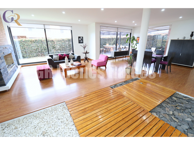 Casa de 4 alcobas en venta en Rozo, Cota, 320 m² · foto 5 de 24