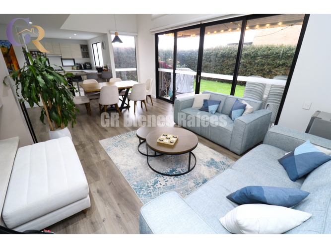 Casa de 3 alcobas en venta en Rozo, Cota, 200 m² · foto 3 de 24