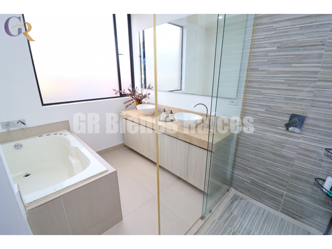 Casa de 4 alcobas en venta en Rozo, Cota, 320 m² · foto 16 de 24