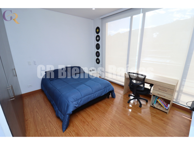 Casa de 4 alcobas en venta en Rozo, Cota, 320 m² · foto 17 de 24