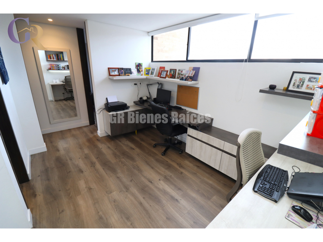 Casa de 3 alcobas en venta en Rozo, Cota, 200 m² · foto 17 de 24