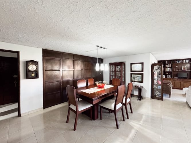 Apartamento en venta en Centenario, Cali · foto 7 de 10
