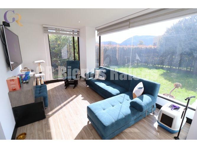 Casa de 4 alcobas en venta en Pueblo Viejo, Cota, 244 m² · foto 12 de 24
