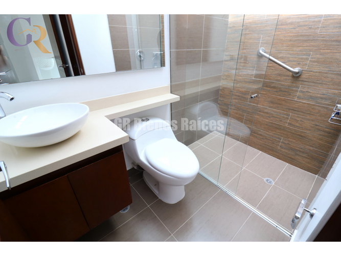 Casa de 3 alcobas en venta en Pueblo Viejo, Cota, 197 m² · foto 23 de 24