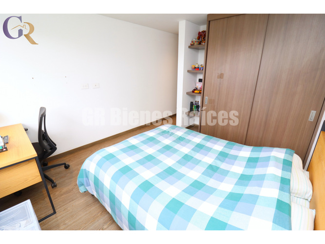 Casa de 4 alcobas en venta en Rozo, Cota, 263 m² · foto 17 de 24