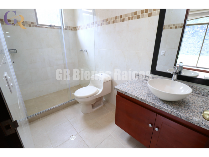 Casa de 4 alcobas en venta en Pueblo Viejo, Cota, 450 m² · foto 15 de 24