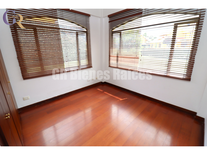 Casa de 4 alcobas en venta en Pueblo Viejo, Cota, 450 m² · foto 16 de 24