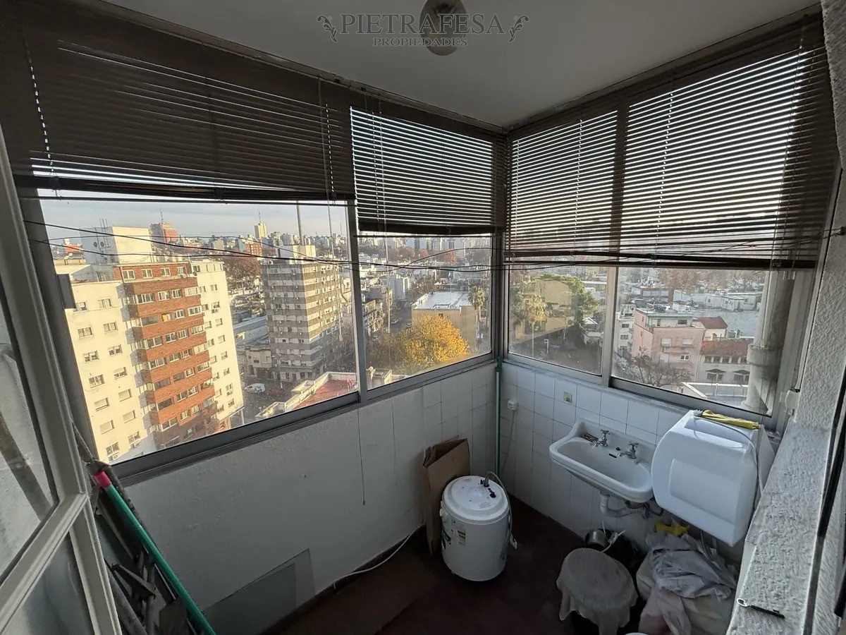 Apartamento en alquiler, 3 dormitorios, 2 años, terraza, garaje. Parque Rodó. · Foto 10