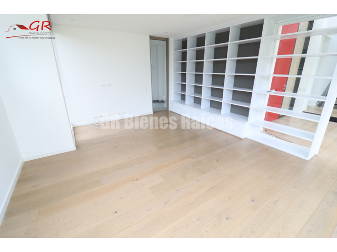 Casa de 4 alcobas en venta en Pueblo Viejo, Cota, 285 m² · foto 12 de 24