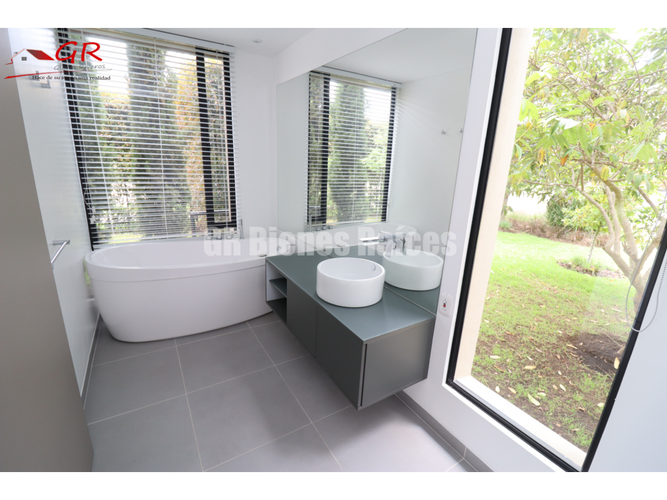 Casa de 4 alcobas en venta en Pueblo Viejo, Cota, 285 m² · foto 13 de 24
