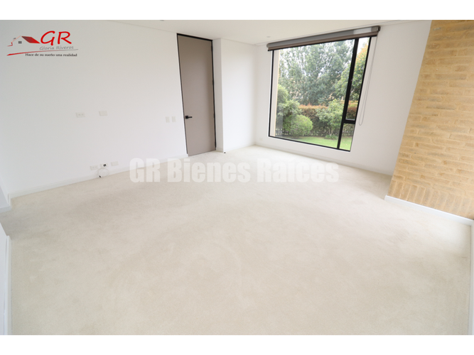 Casa de 4 alcobas en venta en Pueblo Viejo, Cota, 285 m² · foto 15 de 24