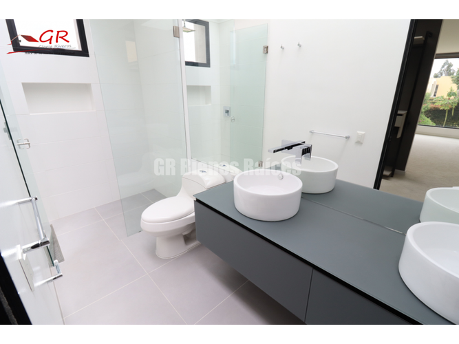 Casa de 4 alcobas en venta en Pueblo Viejo, Cota, 285 m² · foto 17 de 24