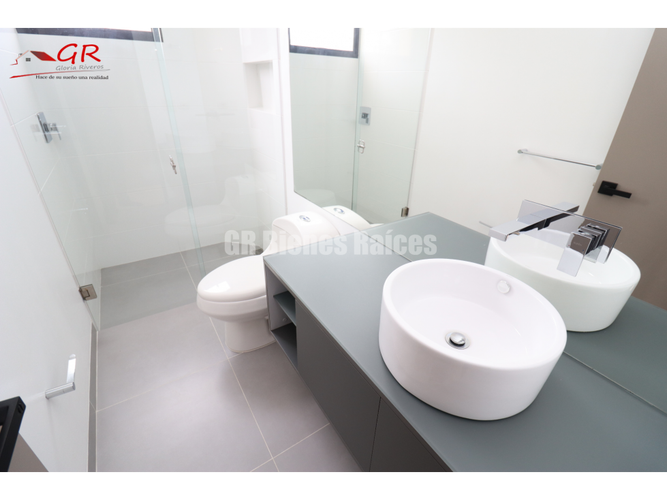 Casa de 4 alcobas en venta en Pueblo Viejo, Cota, 285 m² · foto 20 de 24