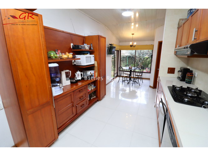Casa de 6 alcobas en venta en Cartagenita, Mosquera, 336 m² · foto 6 de 24