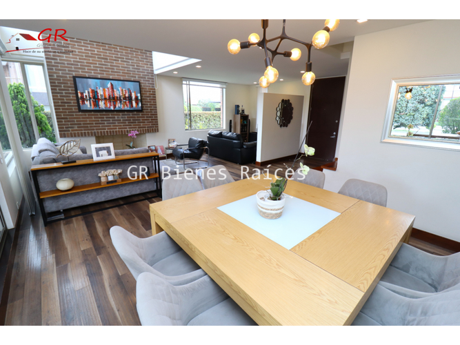 Casa de 3 alcobas en venta en Pueblo Viejo, Cota, 176 m² · foto 6 de 24