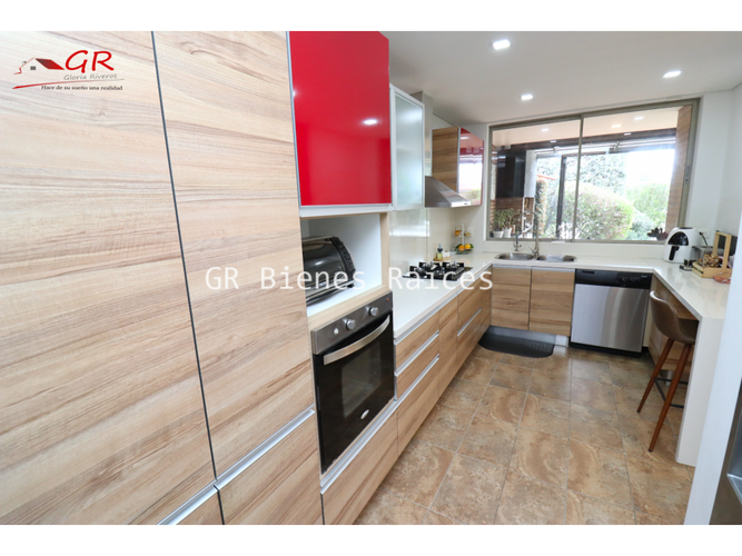 Casa de 3 alcobas en venta en Pueblo Viejo, Cota, 176 m² · foto 9 de 24
