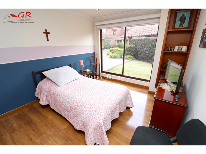Casa de 6 alcobas en venta en Cartagenita, Mosquera, 336 m² · foto 13 de 24