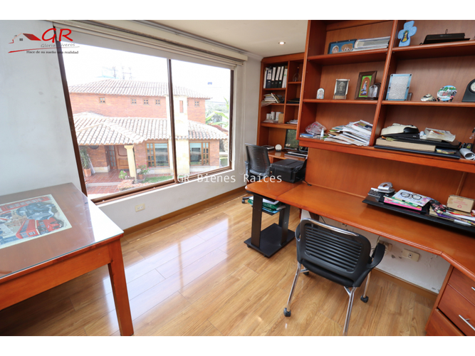 Casa de 6 alcobas en venta en Cartagenita, Mosquera, 336 m² · foto 18 de 24