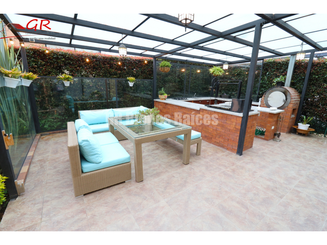 Casa de 4 alcobas en arriendo en Parcelas, Cota, 400 m² · foto 3 de 24