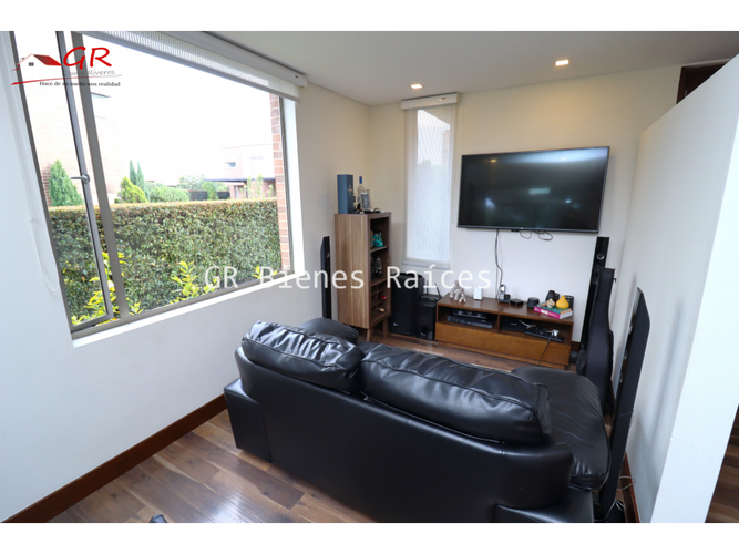 Casa de 3 alcobas en venta en Pueblo Viejo, Cota, 176 m² · foto 20 de 24