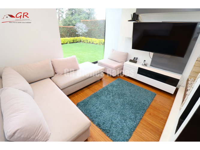 Casa de 4 alcobas en arriendo en Parcelas, Cota, 400 m² · foto 12 de 24