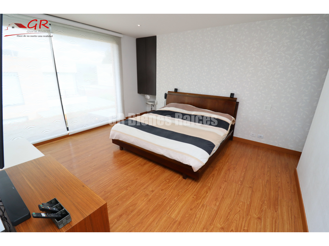 Casa de 4 alcobas en arriendo en Parcelas, Cota, 400 m² · foto 15 de 24