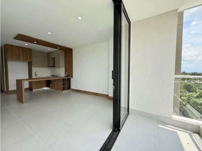 Apartamento de 1 alcoba en venta en Cristales, Cali, 75 m² · foto 3 de 17