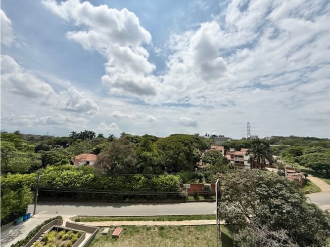 Apartamento de 1 alcoba en venta en Cristales, Cali, 75 m² · foto 4 de 17