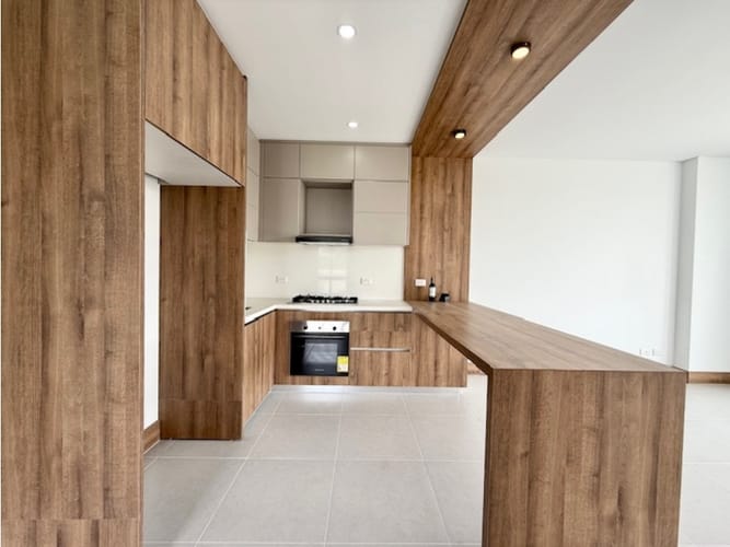 Apartamento de 1 alcoba en venta en Cristales, Cali, 75 m² · foto 6 de 17