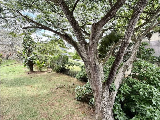 Apartamento de 1 alcoba en venta en Cristales, Cali, 75 m² · foto 15 de 17