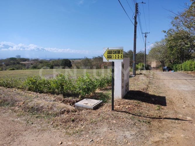 Lote en venta en Cuisinde, Villavicencio, 3000 m² · foto 2 de 6