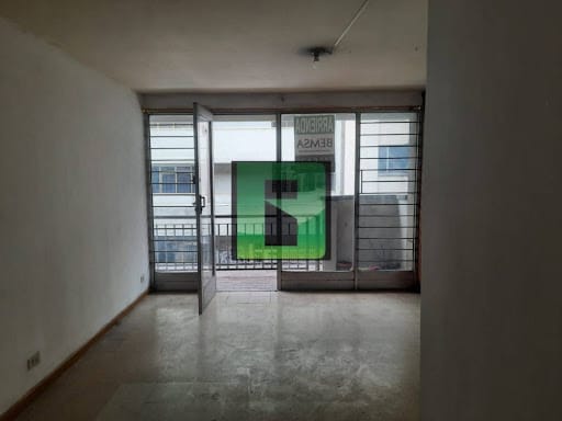 Oficina en arriendo en La Candelaria, Medellín, 50 m² · foto 2 de 15