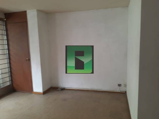 Oficina en arriendo en La Candelaria, Medellín, 50 m² · foto 3 de 15