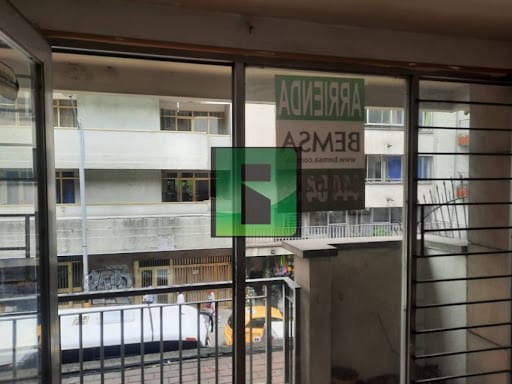 Oficina en arriendo en La Candelaria, Medellín, 50 m² · foto 14 de 15