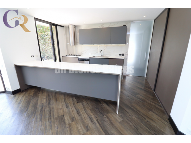 Casa de 4 alcobas en arriendo en Pueblo Viejo, Cota, 245 m² · foto 7 de 24