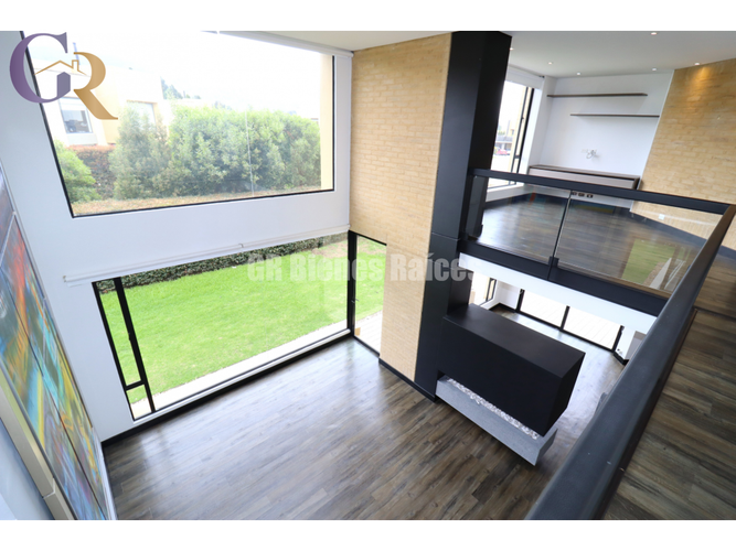 Casa de 4 alcobas en arriendo en Pueblo Viejo, Cota, 245 m² · foto 18 de 24
