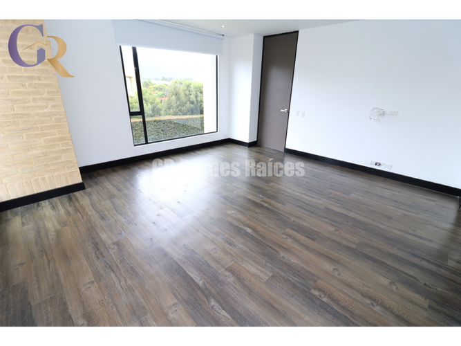 Casa de 4 alcobas en arriendo en Pueblo Viejo, Cota, 245 m² · foto 20 de 24