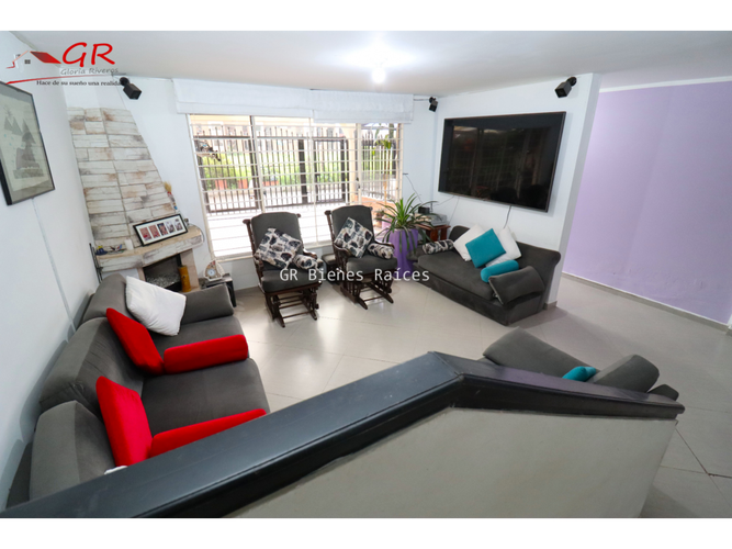 Casa de 4 alcobas en venta en El Abra, Cota, 154 m² · foto 3 de 24