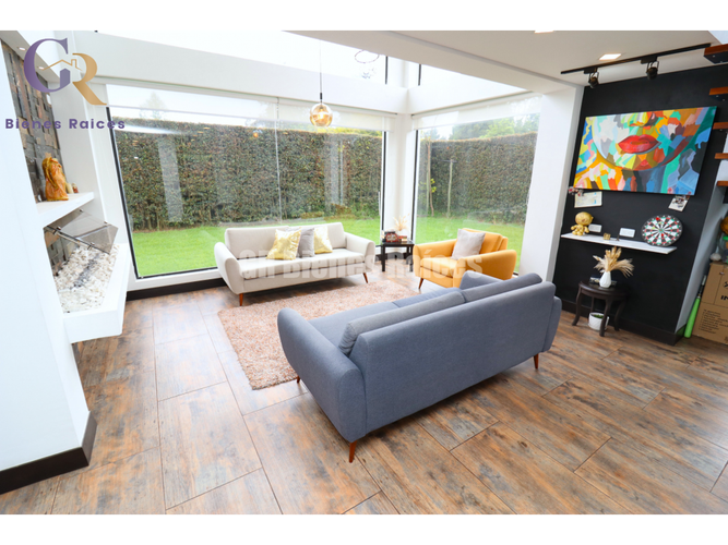 Casa de 4 alcobas en venta en Parcelas, Cota, 200 m² · foto 3 de 24