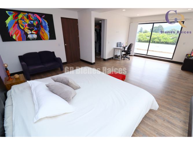Casa de 4 alcobas en venta en Parcelas, Cota, 200 m² · foto 15 de 24