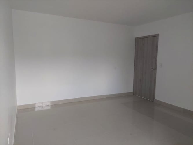 Oficina en arriendo en Providencia, Cartagena, 18 m² · foto 2 de 5