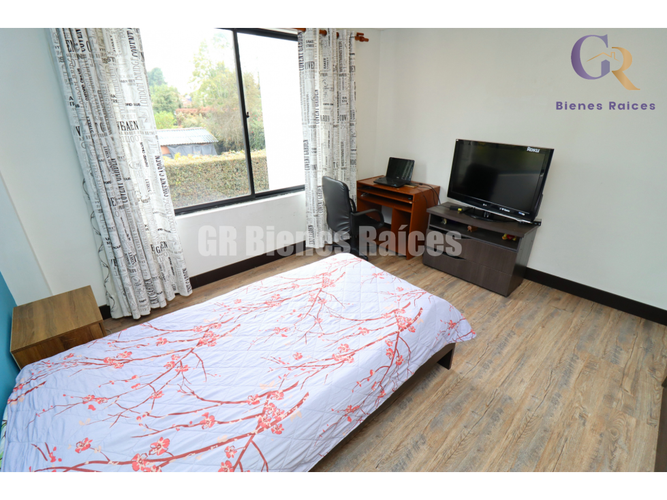 Casa de 4 alcobas en venta en Parcelas, Cota, 200 m² · foto 18 de 24