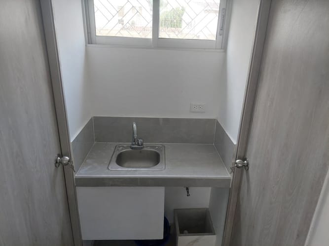 Oficina en arriendo en Providencia, Cartagena, 18 m² · foto 4 de 5