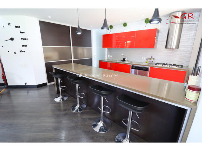 Casa de 4 alcobas en arriendo en Pueblo Viejo, Cota, 244 m² · foto 5 de 24