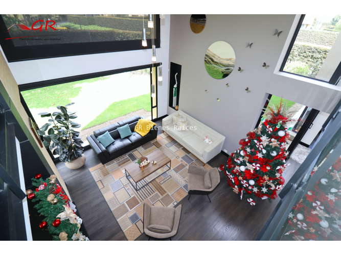 Casa de 4 alcobas en arriendo en Pueblo Viejo, Cota, 244 m² · foto 23 de 24