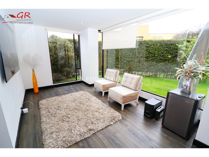 Casa de 4 alcobas en venta en Parcelas, Cota, 244 m² · foto 11 de 24