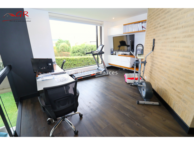 Casa de 4 alcobas en venta en Parcelas, Cota, 244 m² · foto 15 de 24