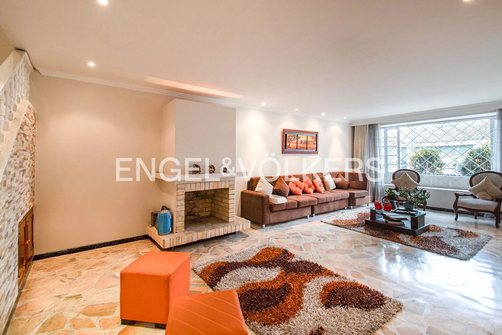 Casa en venta en Alhambra, Bogotá · foto 3 de 21
