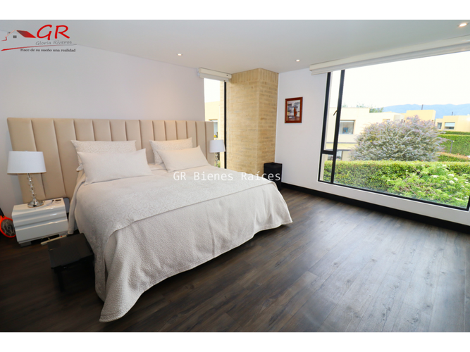 Casa de 4 alcobas en venta en Parcelas, Cota, 244 m² · foto 16 de 24